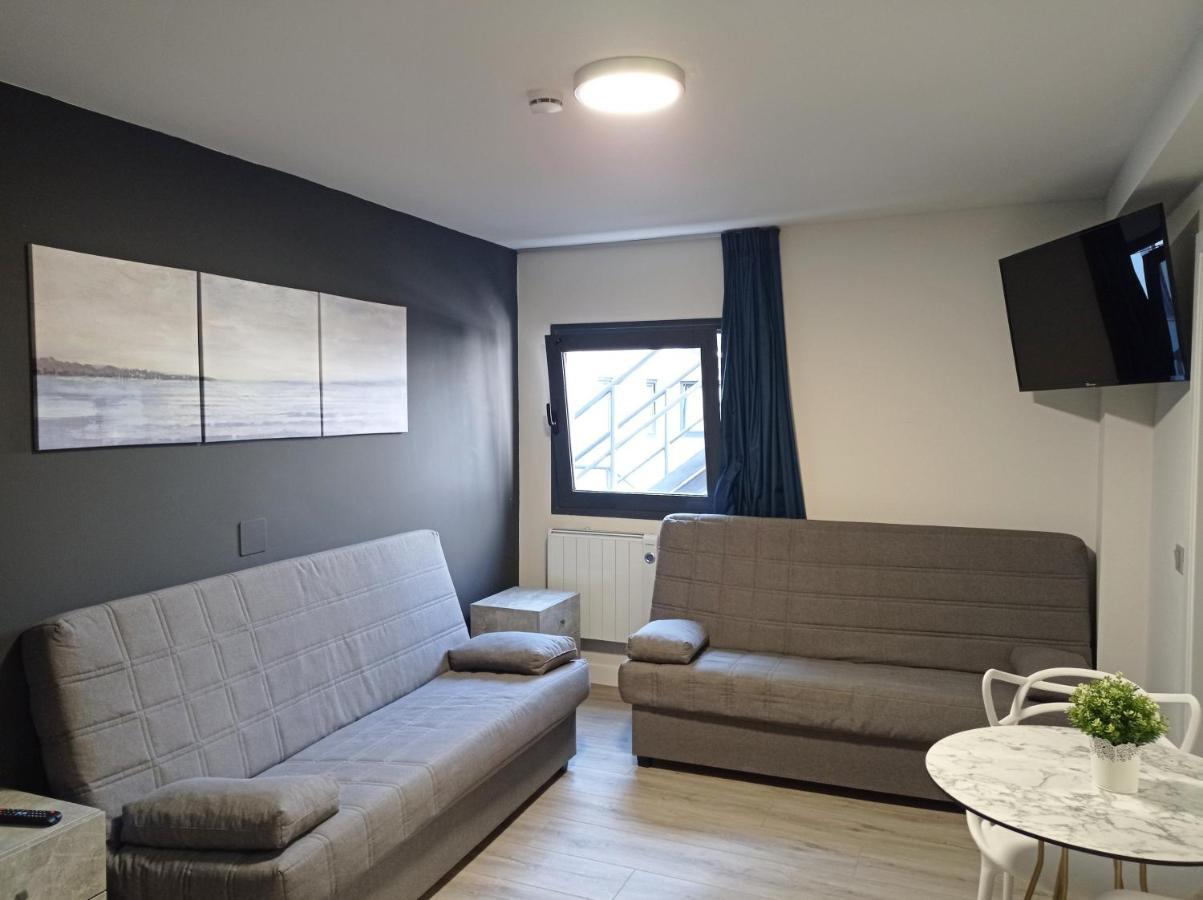 Apartamentos Hi Apartaments Santander 3000 Maliaño Kültér fotó