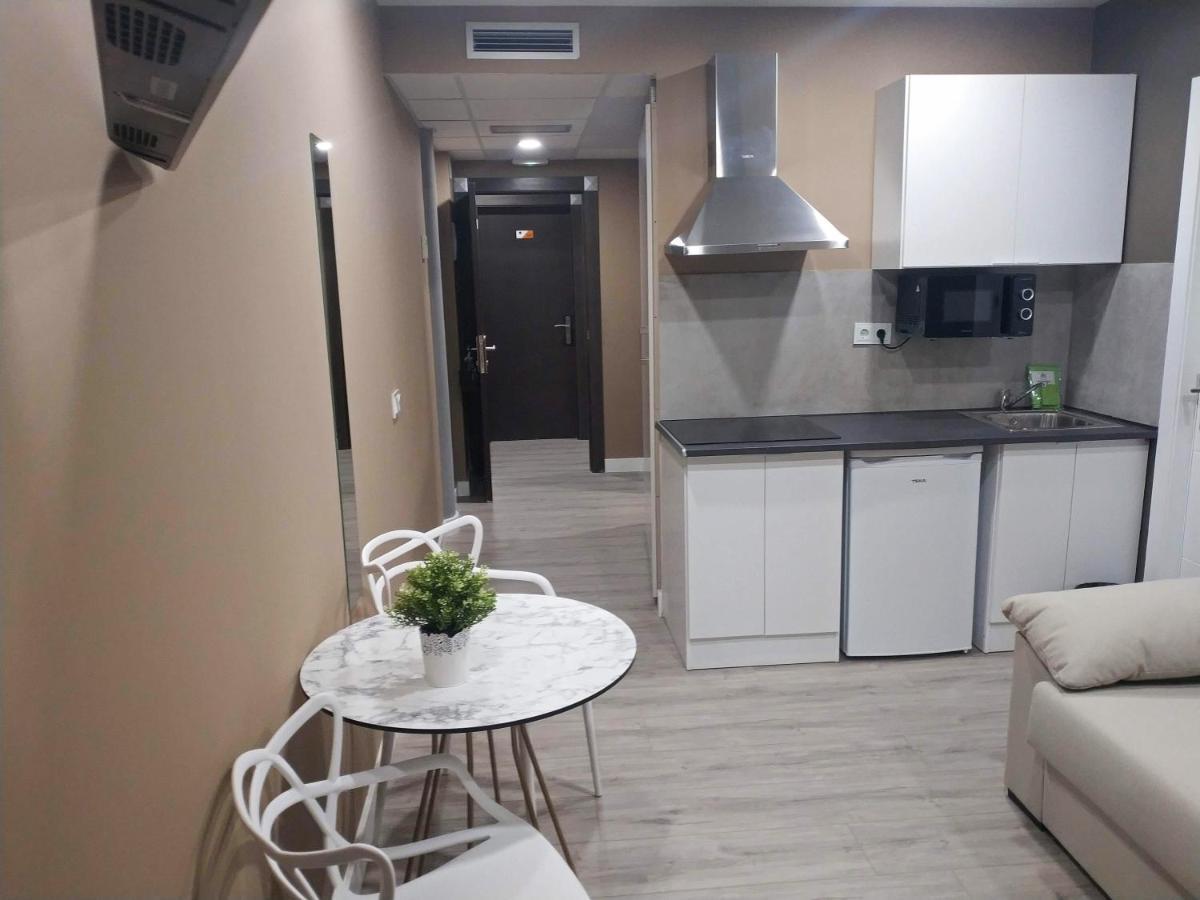 Apartamentos Hi Apartaments Santander 3000 Maliaño Kültér fotó